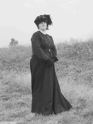 Mrs. Buckner as Mrs. Custer